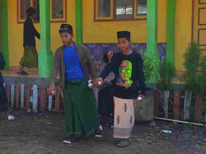 Latihan Olahraga Tolak Peluru
